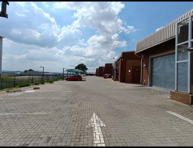 INDUSTRIAL PROPERTY TO RENT IN HALFWAY HOUSE